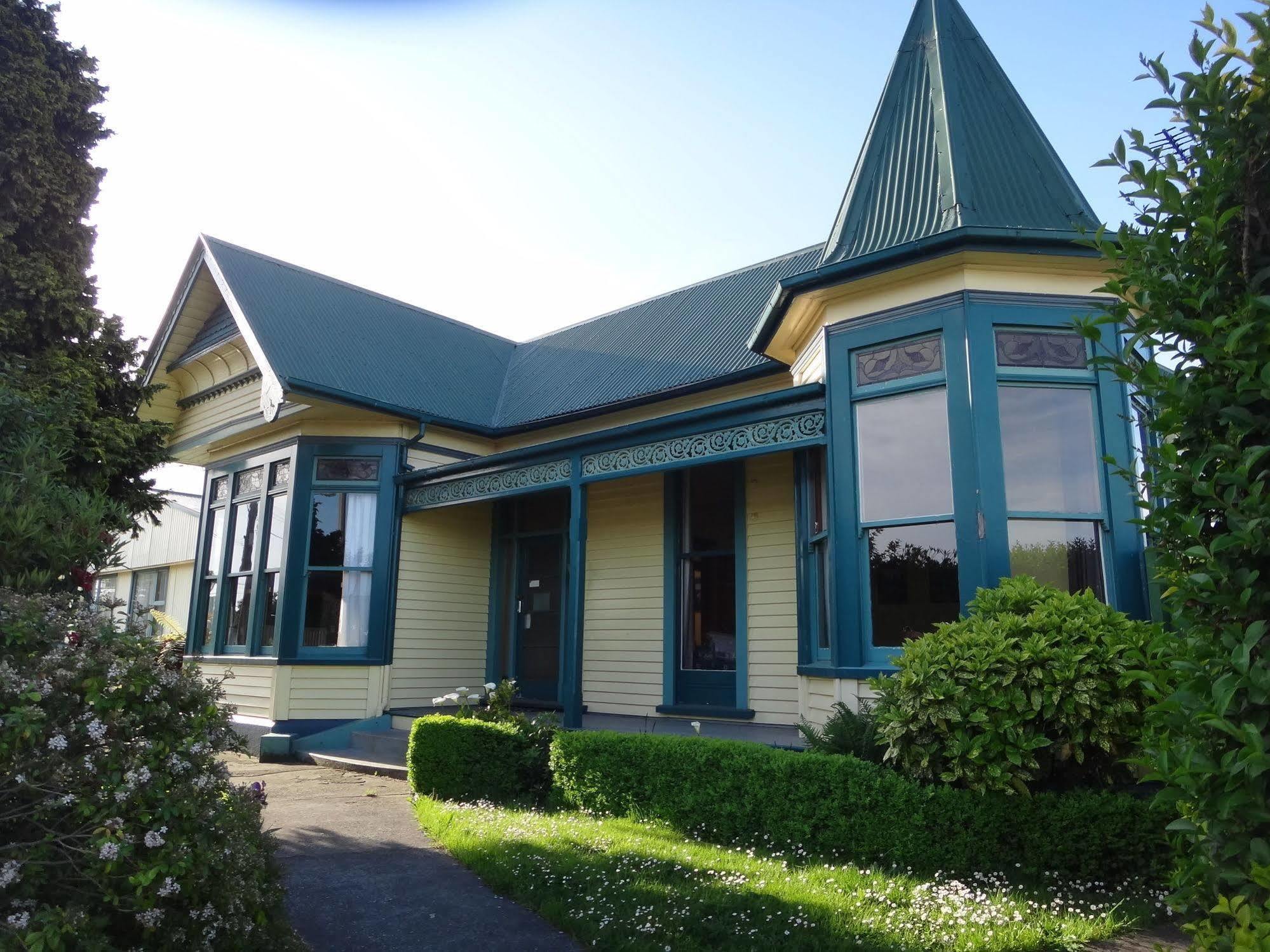 The Old Countryhouse Hotel Christchurch Exterior photo